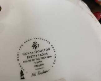 Info on Sophie figurine