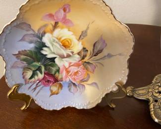 Close up of plate & stand