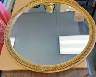 round mirror