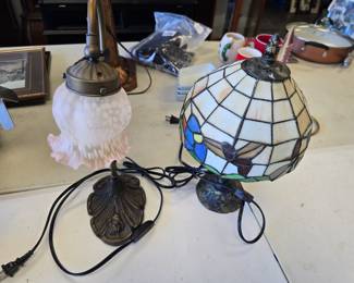 stained glass and tulip mini lamps
