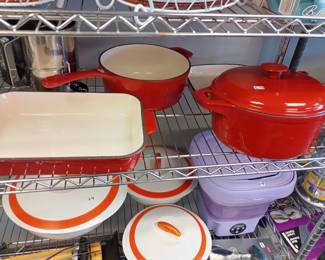 New enamel ware /cast iron cookware and dutch oven