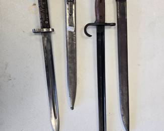 Japanese bayonet and Czech