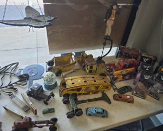 vintage tin toys and more