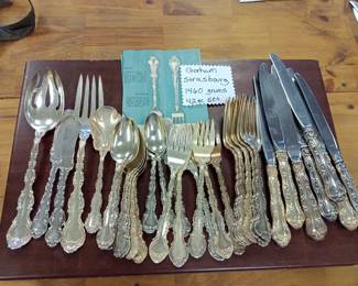 Gorham Strasbourg Sterling silver flatware set 1460 grams ( knives weighed at 10 grams a piece only ) 42 piece set