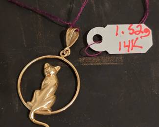 14k gold pendant