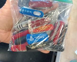 Bag of misc knives