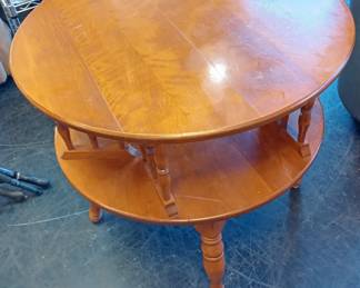 ethan allen drum table hard rock maple