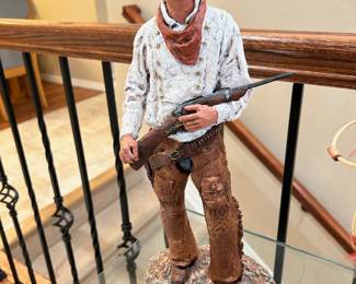 Monfort Statue