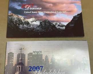 2007 US Mint Uncirculated Coin Sets P, D  Presidents