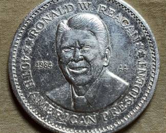 1984 RONALD W. REAGAN 40TH AMERICAN PRESIDENT TOKEN