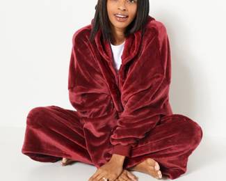 The Comfy Dream Lite Quarter-Zip Wearable Blanket, Chrimson