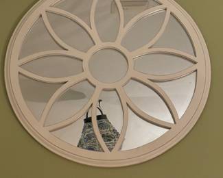 Wall mirror