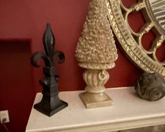 Fleur de lis 