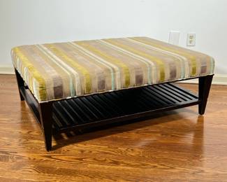 BAKER FURNITURE OTTOMAN | Colorful ottoman by Baker Furniture - h. 17 x w. 33.5 x l. 44.5 in