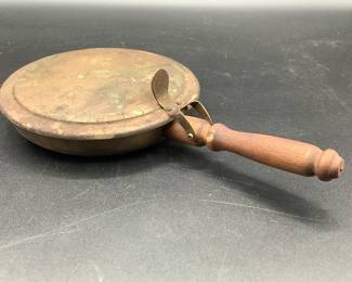 Brass crumb butler or bed warmer
