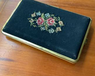 Needlepoint cigarette case