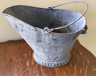 Galvanized ash bucket