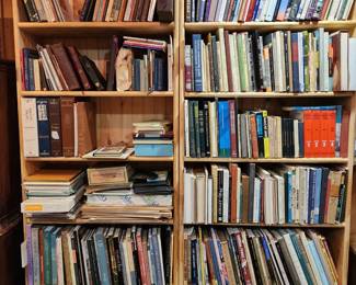 Bookbinding, calligraphy, anatomy, and architecture. Lots of Life drawing resources. 