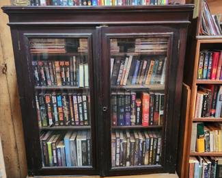 Weird great cabinet with lots of Sci fi and mature humor.