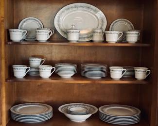 Vintage Style House Duchess Fine China. 63 Pc.