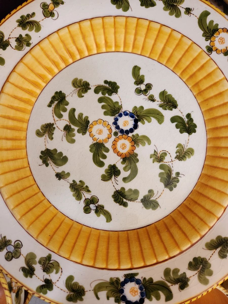 Castelli ,Italian Dishes...... We have an extremely large set 😊