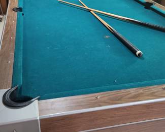 Pool Table...Brinktun
