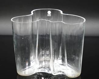 Alvar Aalto Iittala Savoy Vase