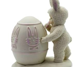 1996 Deptartment 56 Snowbunnies "I'll Color the Easter Egg" Figurine