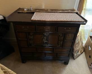 NIGHTSTAND oriental 