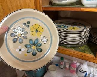 midcentury dishes 