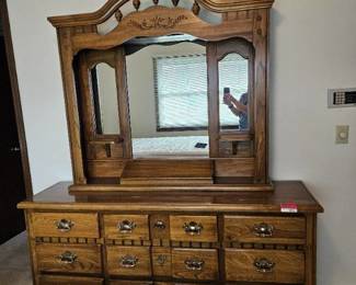 Chest Dresser