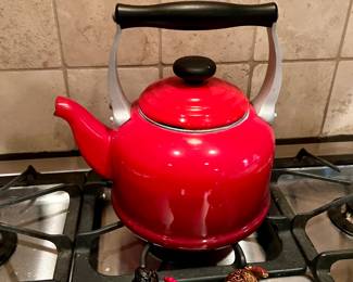 Le Creuset red tea kettle
