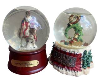 Santa Snow Globes 