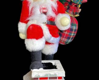 Santa on Chimney Nutcracker 