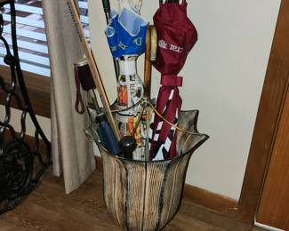 Umbrella stand