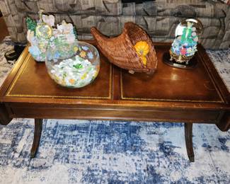 Leather top dropleaf coffee table