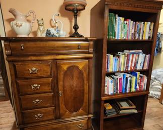 Bachelor's chest that is part Rock City bedroom suite.  Bookcase and a variety of books