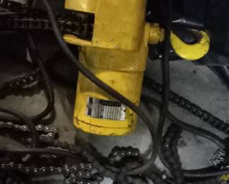 two ton hoist