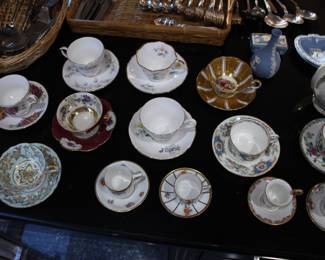 Cup & saucer collection