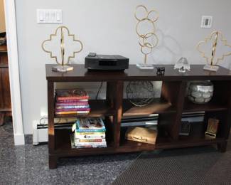 Console / storage table