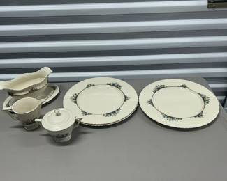 Lenox "Rutledge" part dinner set