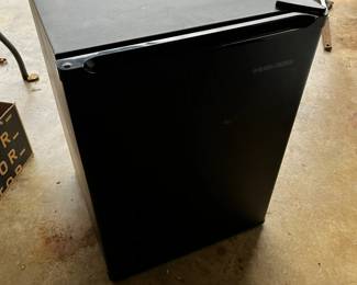 #62	Black and decker dorm fridge 	 $30.00 
