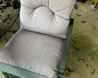 #68	Aluminum Patio Set frosted glass top with 4 bouncy chairs with cushions	 $125.00 
