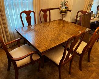 #9	Double pedestal Dining table with laminate top and one leaf 62-80x42x29	 $60.00 
