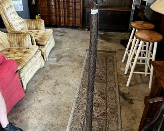 #43	Heavy metal floor lamp palm leaf design 64" tall (no shade)	 $30.00 
