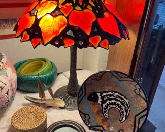 Antique red leaf stained glass lamp