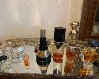 Vintage perfumes & bottles
