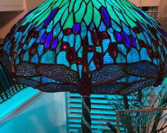 Dragonfly Tiffany style lamp!! 