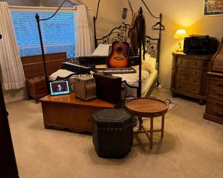 Vintage metal canopy bed