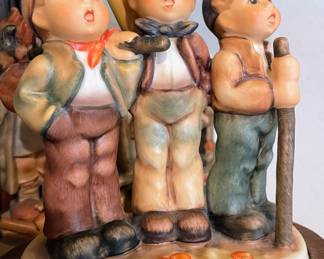 Hummel Traveling Trio With the original box